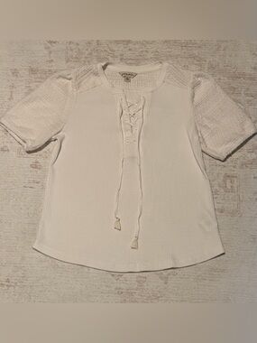 FRYE AND CO. White Lace-Up Short Sleeve Blouse